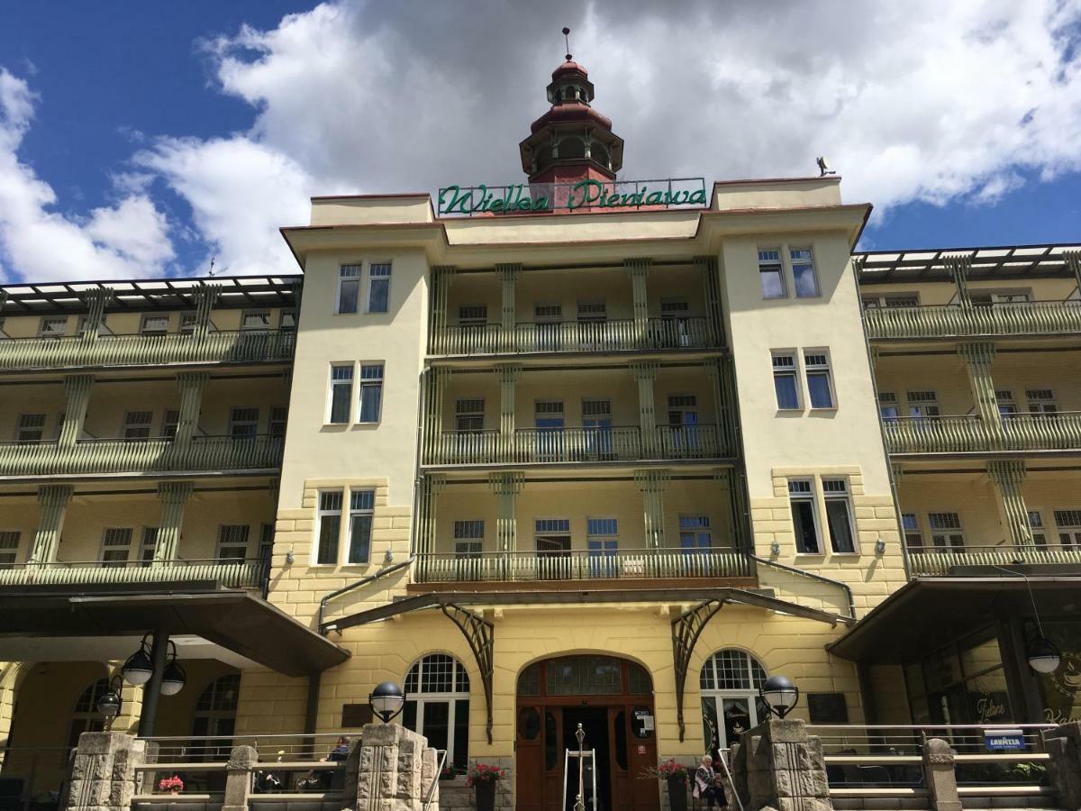 Apartament Parkowa Polana Z Ogrodem Apartment Polanica-Zdrój Exterior foto